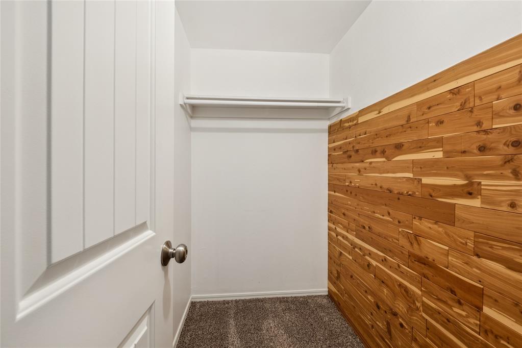 817 Ne 61 Street Property Photo 23