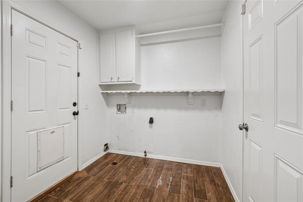 817 Ne 61 Street Property Photo 25