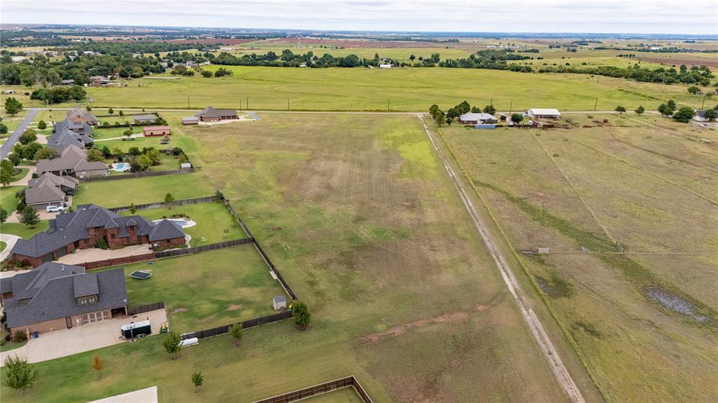 Ew 810 Road Property Photo 4