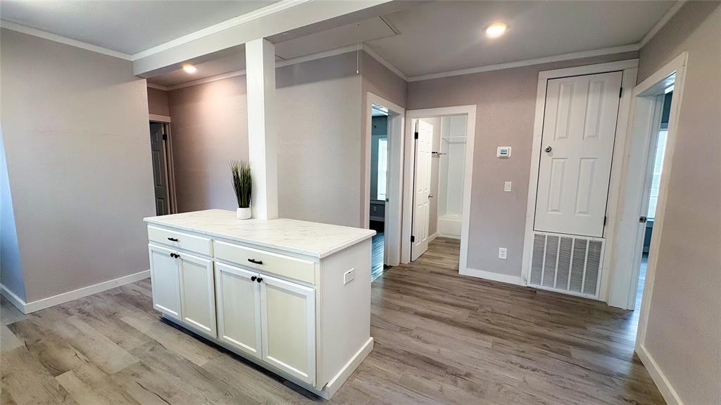 218 Sw B St Sw Street Property Photo 13