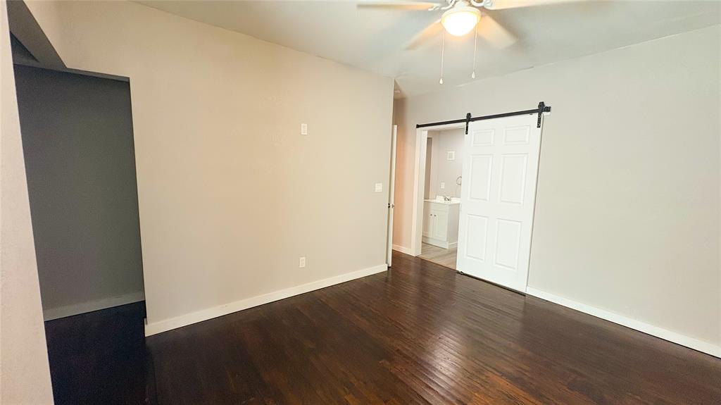 218 Sw B St Sw Street Property Photo 22