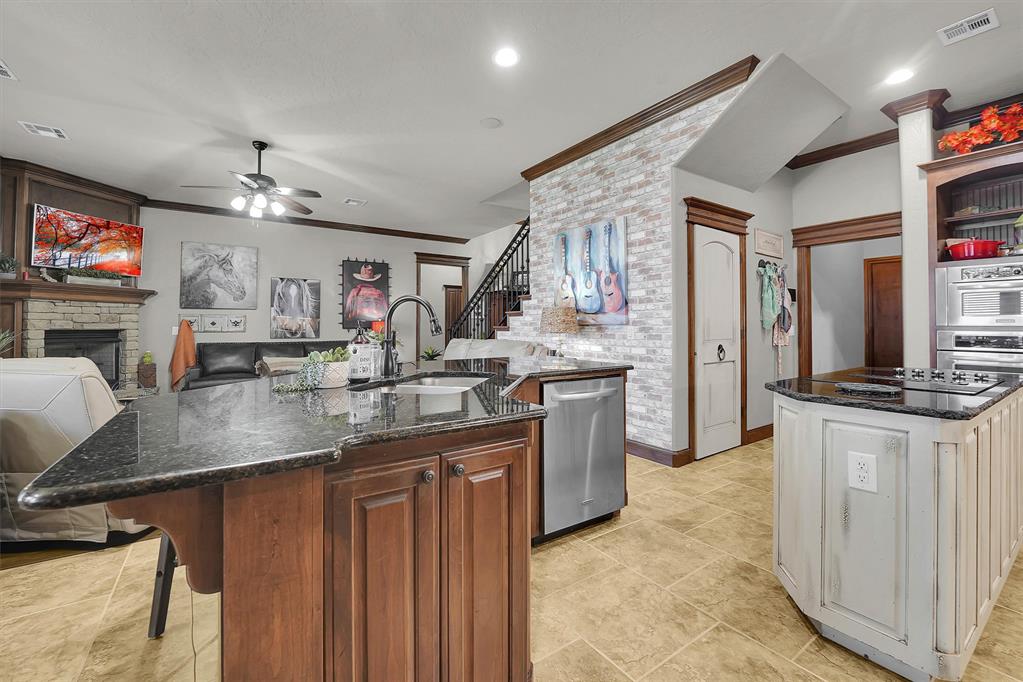 612 Old Home Place Property Photo 11