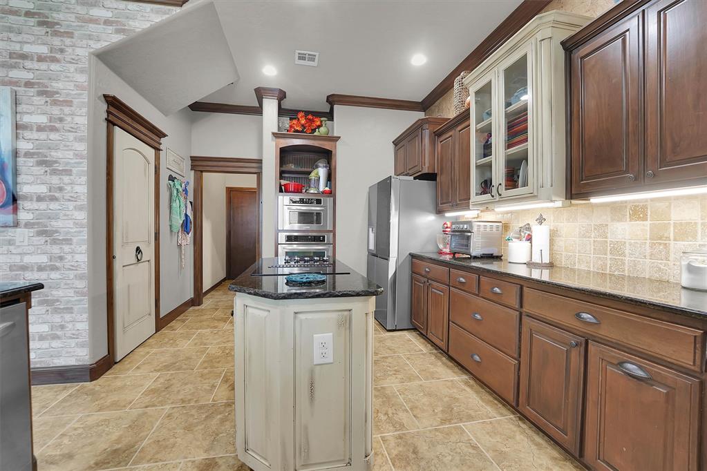 612 Old Home Place Property Photo 12