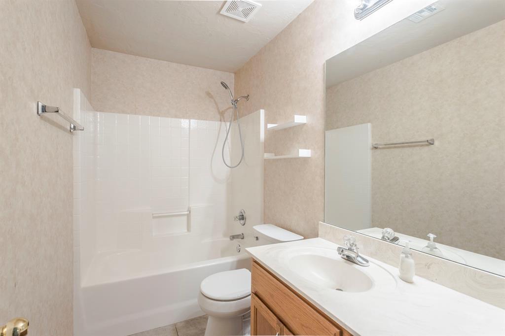 1848 N Parkridge Drive Property Photo 13