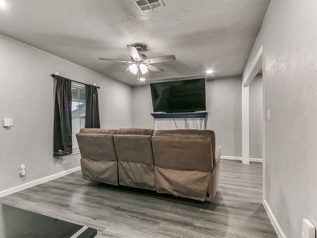 4108 Park Lane Property Photo 5