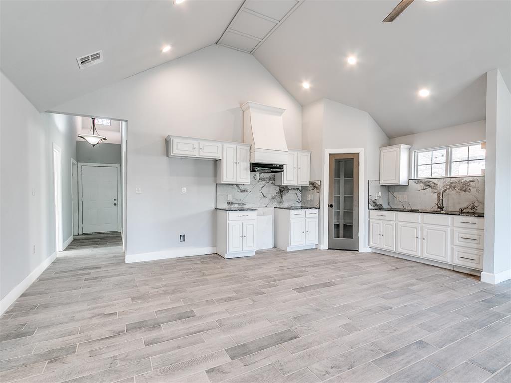 3215 S Harvey Boulevard Property Photo 7