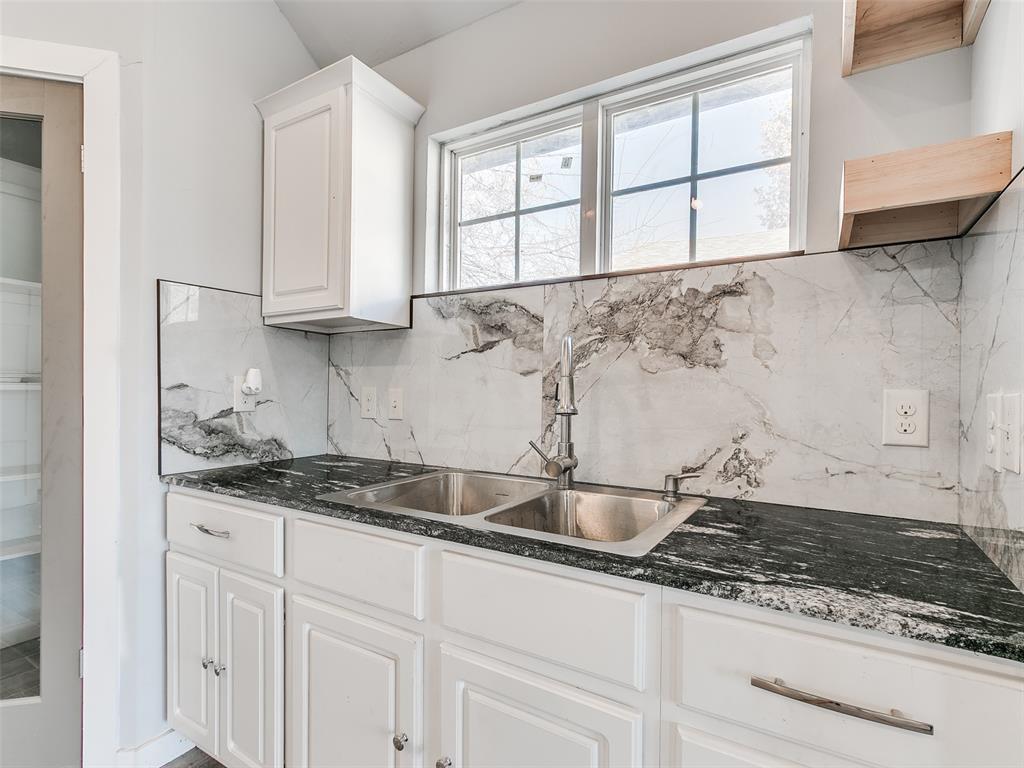 3215 S Harvey Boulevard Property Photo 10