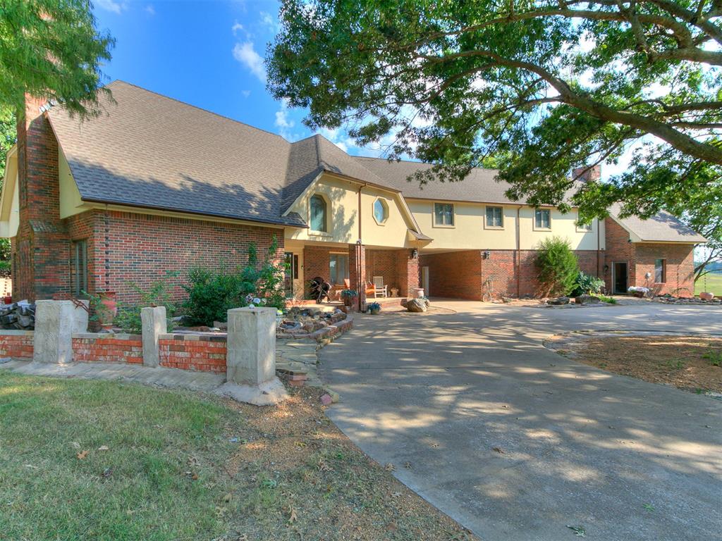 13 Southcliff Property Photo 2