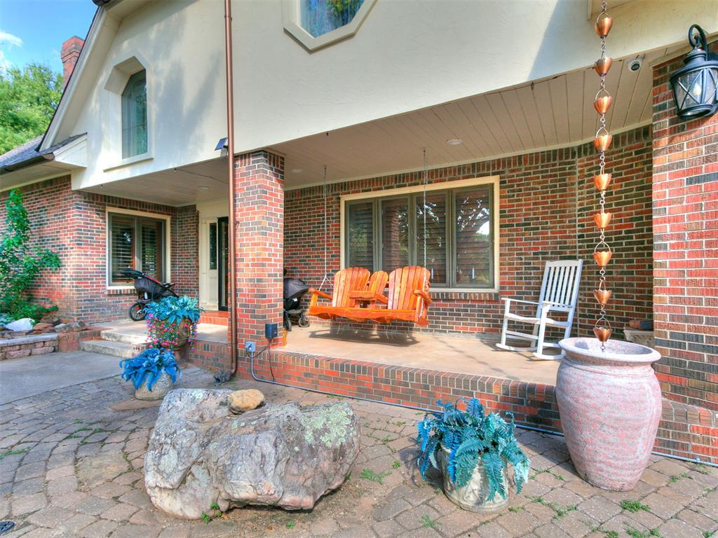13 Southcliff Property Photo 3