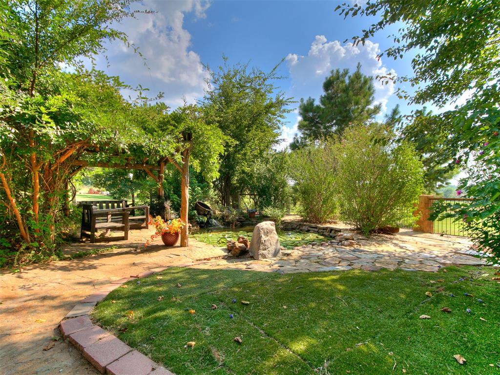 13 Southcliff Property Photo 48