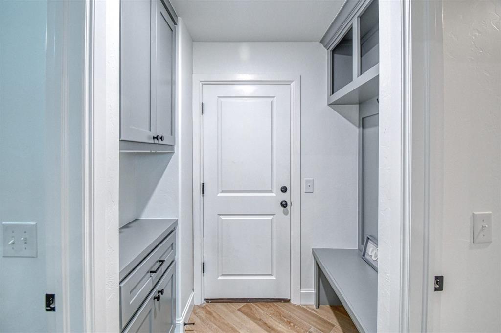 2712 Dunham Drive Property Photo 38