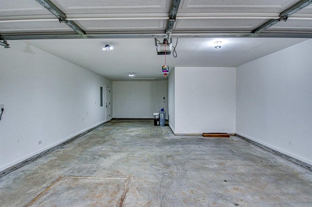 2712 Dunham Drive Property Photo 45