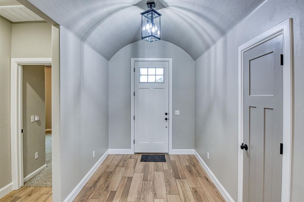 2728 Dunham Drive Property Photo 6