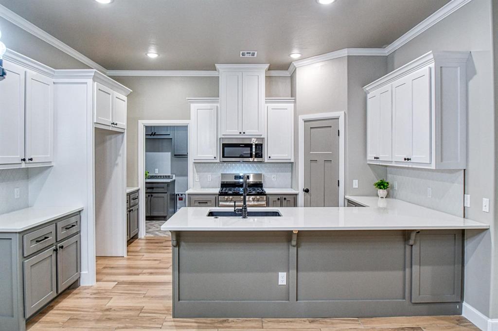 2728 Dunham Drive Property Photo 13