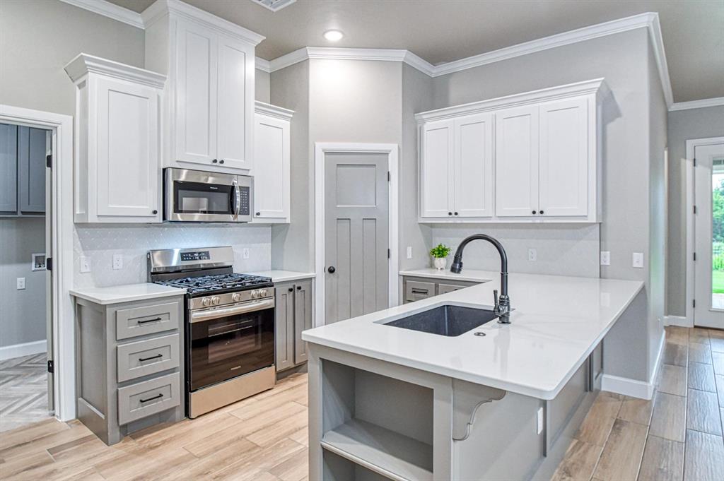 2728 Dunham Drive Property Photo 14