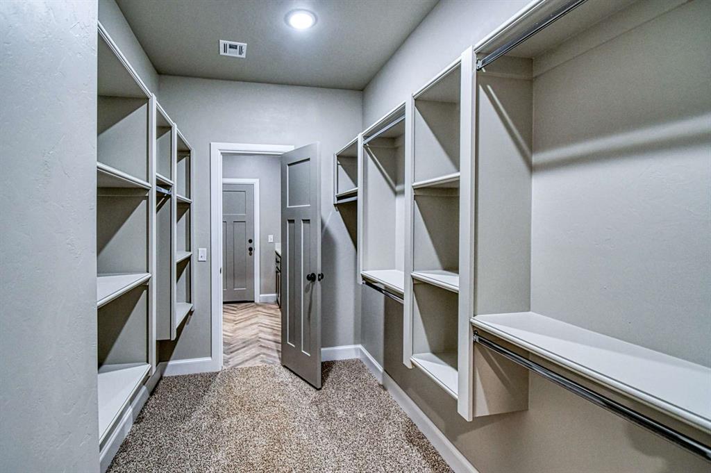 2728 Dunham Drive Property Photo 38