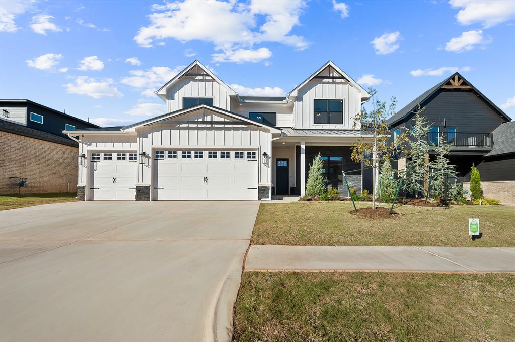 5705 NW 154th Terrace Property Photo 1