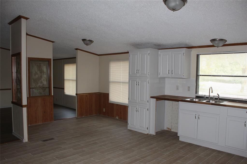 910183 S 3380 Road Property Photo 2