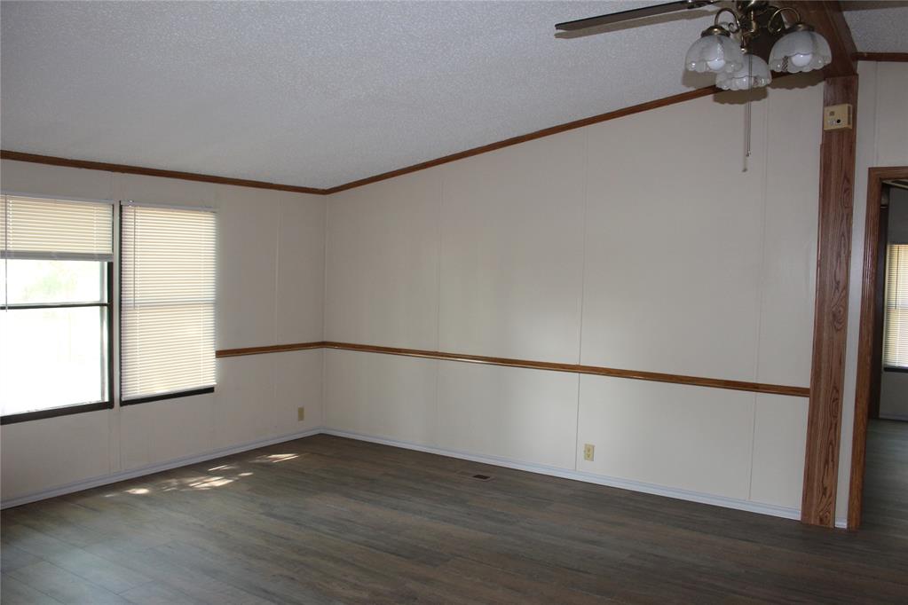 910183 S 3380 Road Property Photo 4