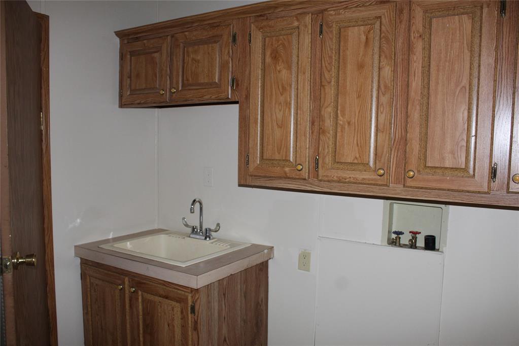 910183 S 3380 Road Property Photo 9