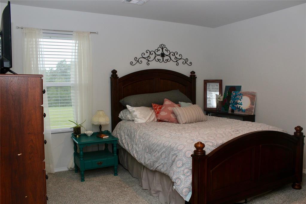 1201 N Stallion Drive Property Photo 6