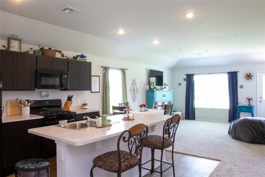 1201 N Stallion Drive Property Photo 15