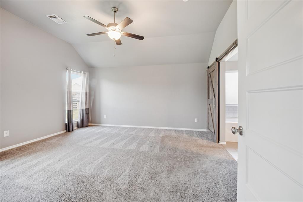 609 Firefork Avenue Property Photo 19