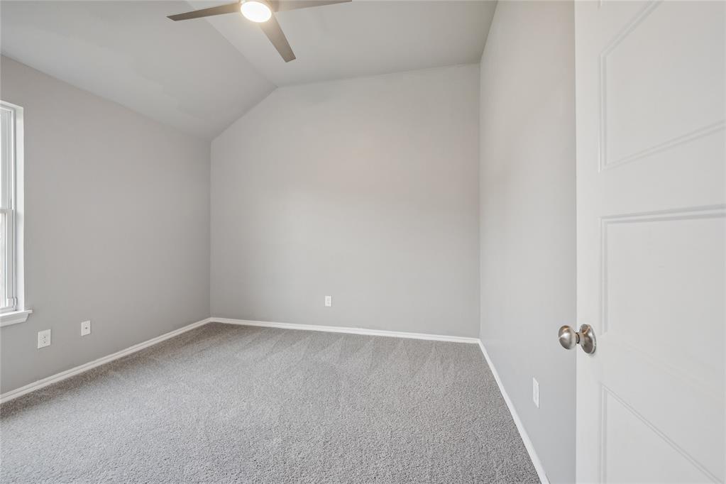 609 Firefork Avenue Property Photo 29