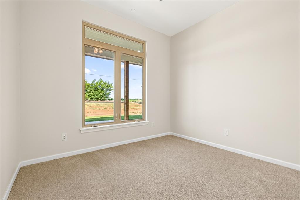 9676 Bryan Road Property Photo 7