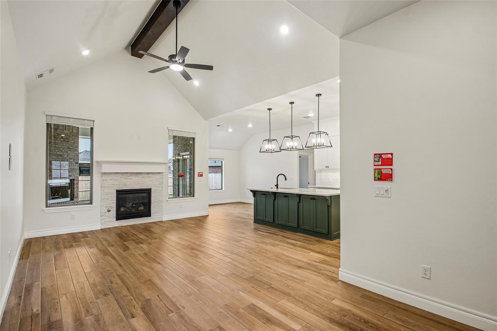 3902 Lleyton Drive Property Photo 1