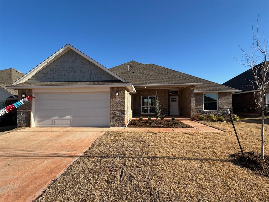 19604 Denison Avenue Property Photo 1