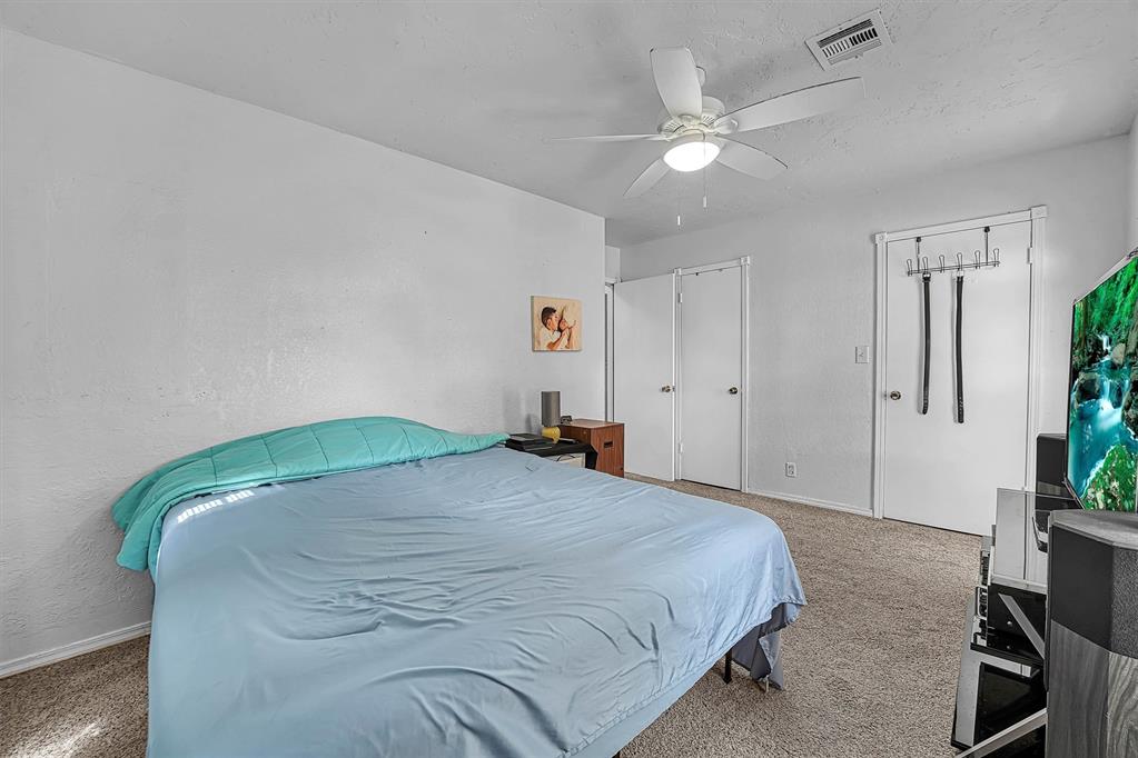 101 Maple Street Property Photo 14