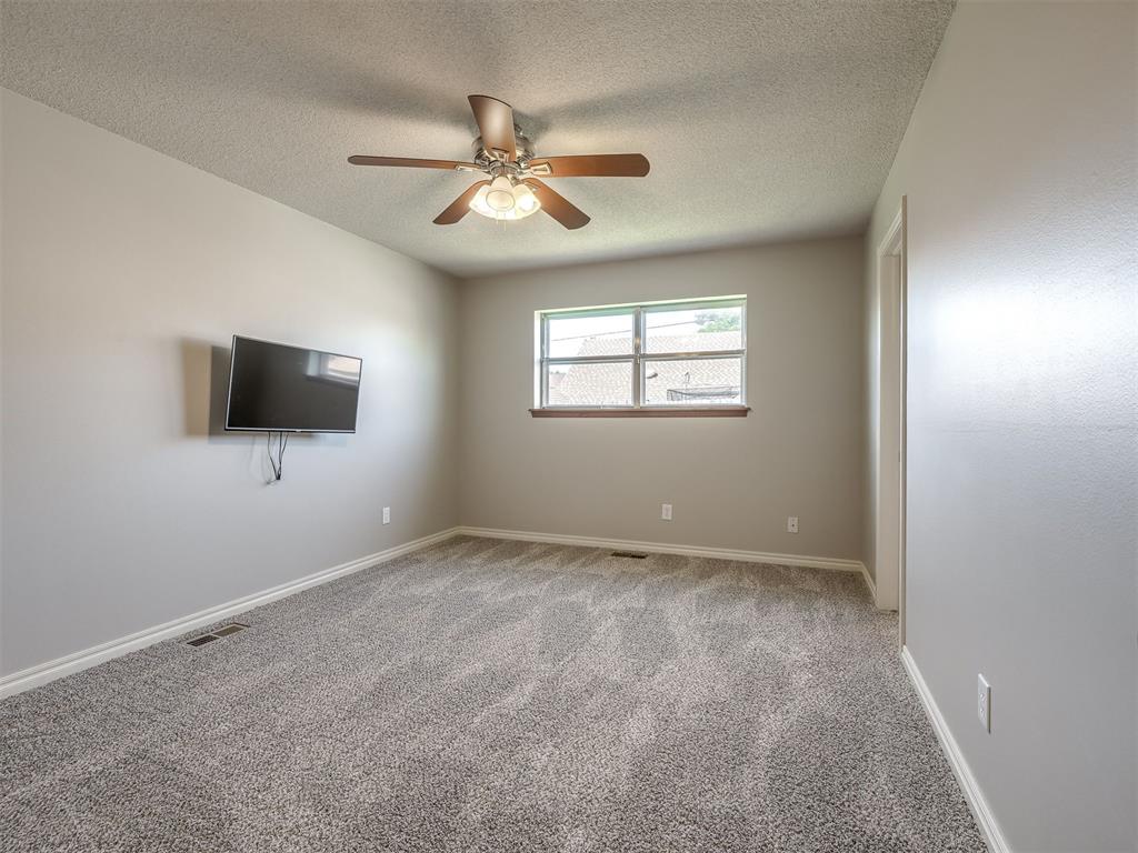 3517 Nw 64th Street Property Photo 28