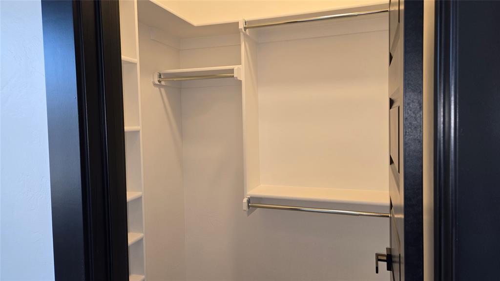 321 Greens Parkway Property Photo 26