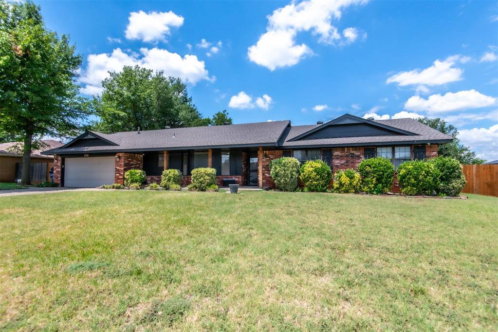 1192088 Property Photo 1