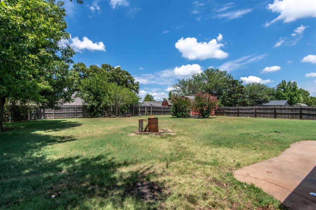 1192088 Property Photo 2
