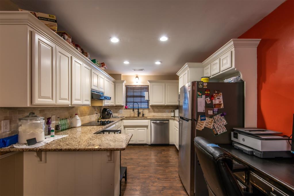 1192088 Property Photo 13