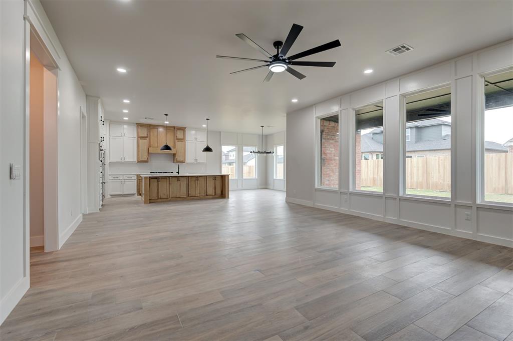 15428 Hatterly Lane Property Photo 8