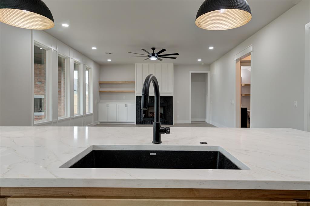 15428 Hatterly Lane Property Photo 11