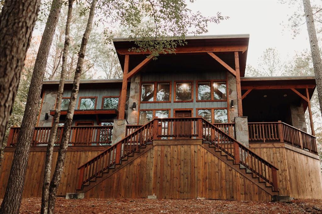 266 Hickory Leaf Trail Property Photo 1