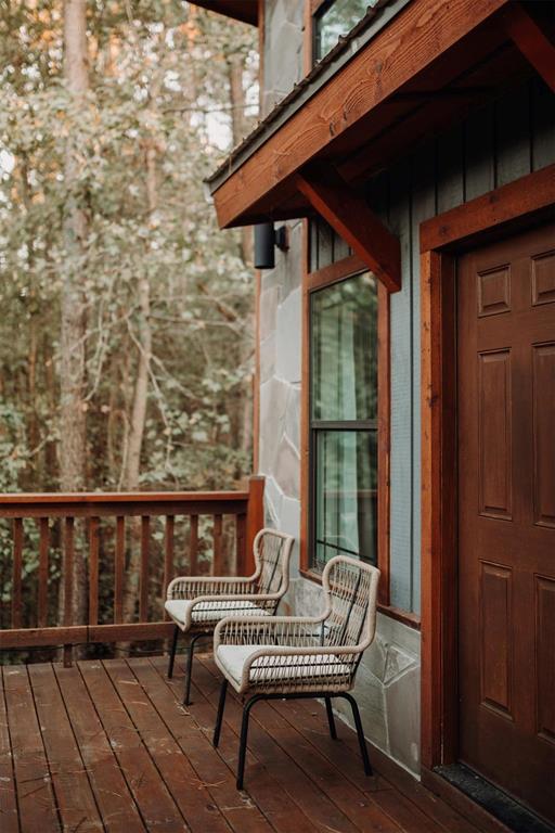 266 Hickory Leaf Trail Property Photo 32