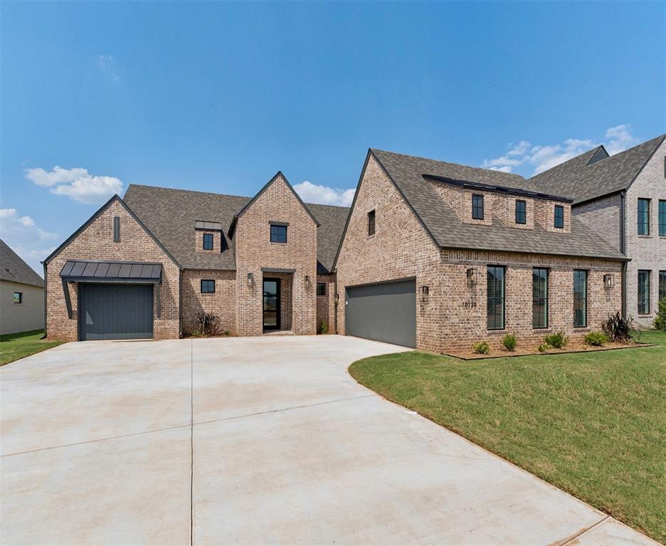 18128 Fields Drive Property Photo 1