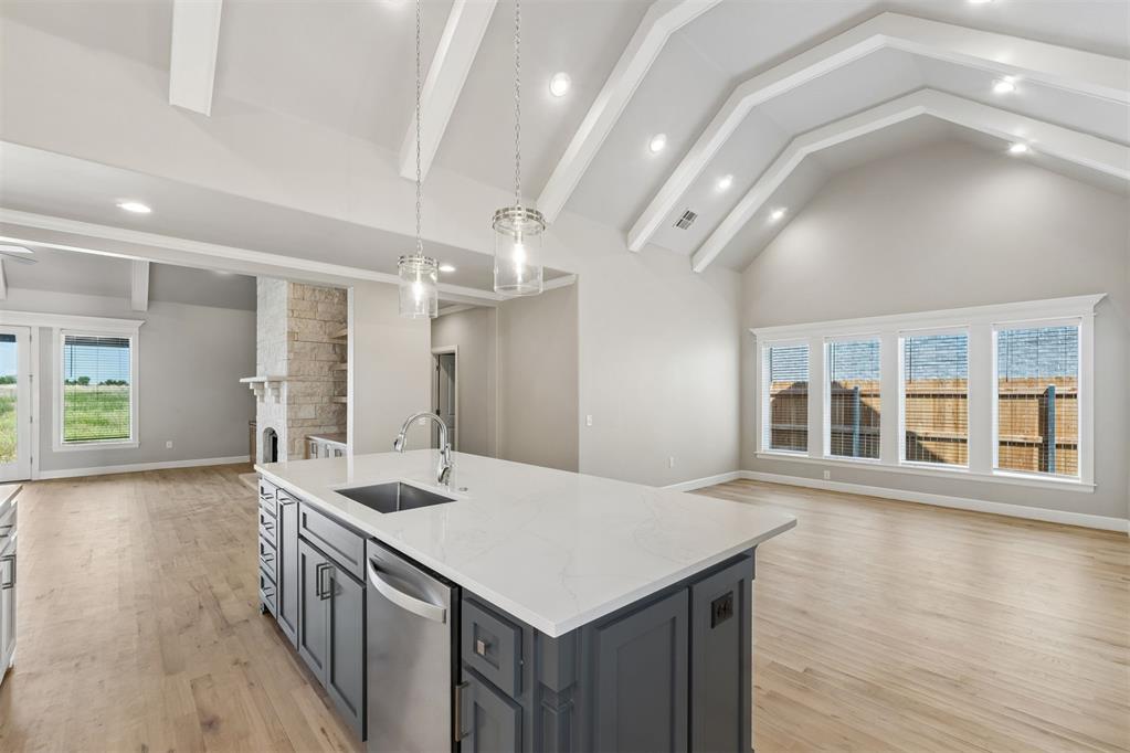 18128 Fields Drive Property Photo 11
