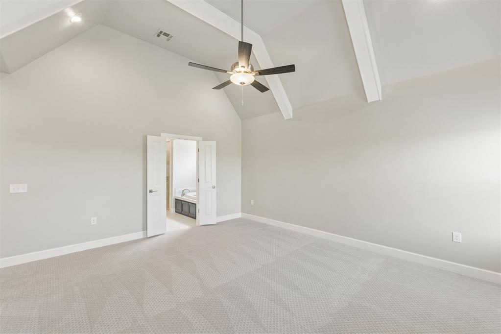 18128 Fields Drive Property Photo 21