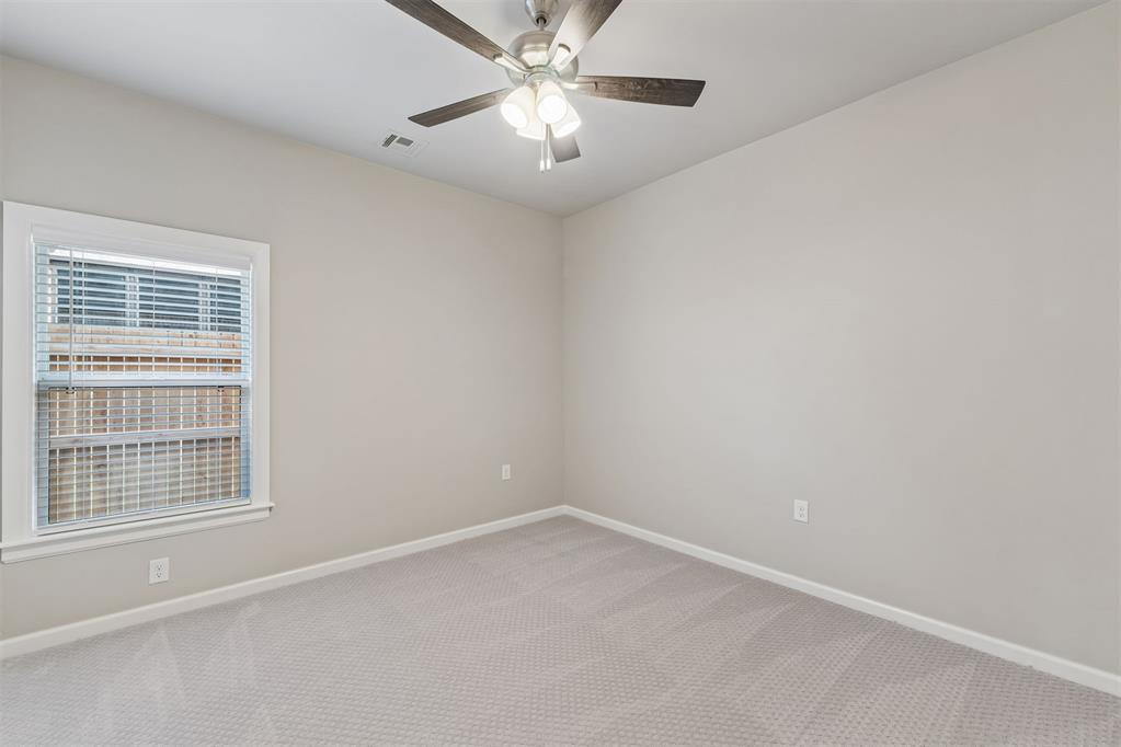 18128 Fields Drive Property Photo 29