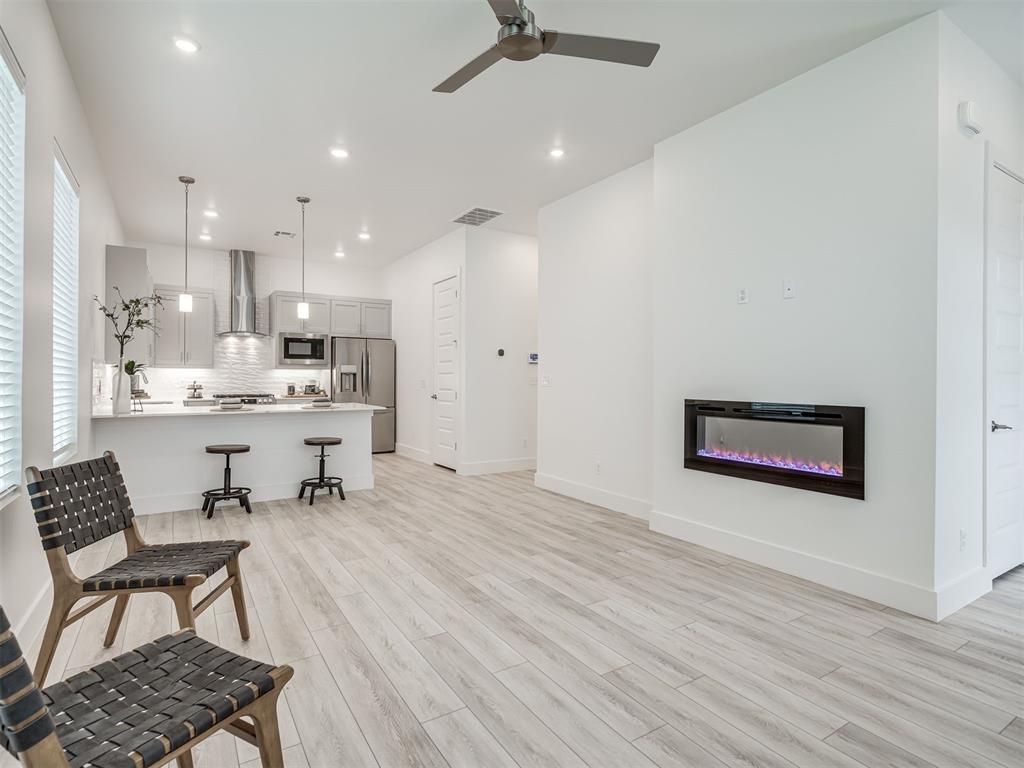 13108 Maplewood Avenue Property Photo 3