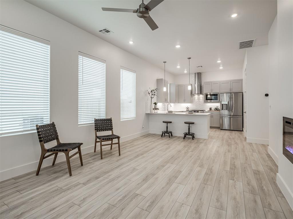 13108 Maplewood Avenue Property Photo 4