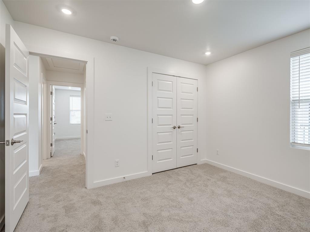 13108 Maplewood Avenue Property Photo 23