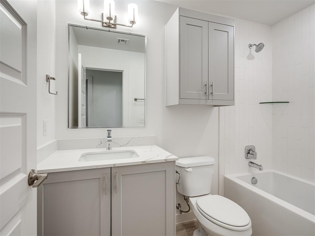 13108 Maplewood Avenue Property Photo 24