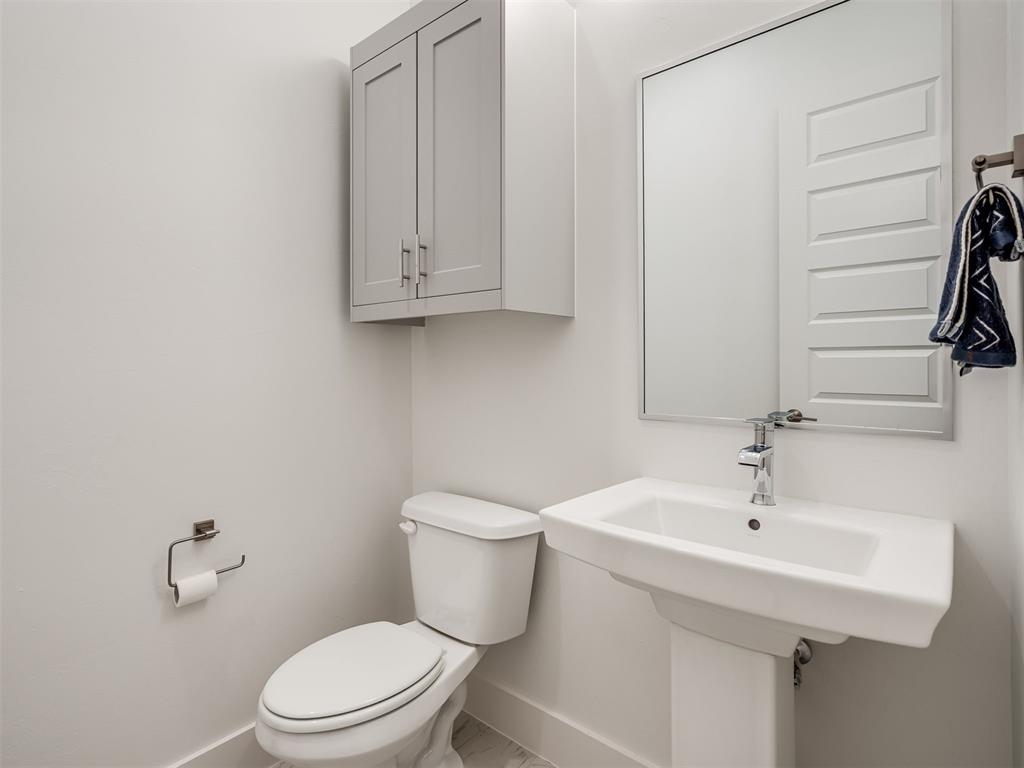 13108 Maplewood Avenue Property Photo 29